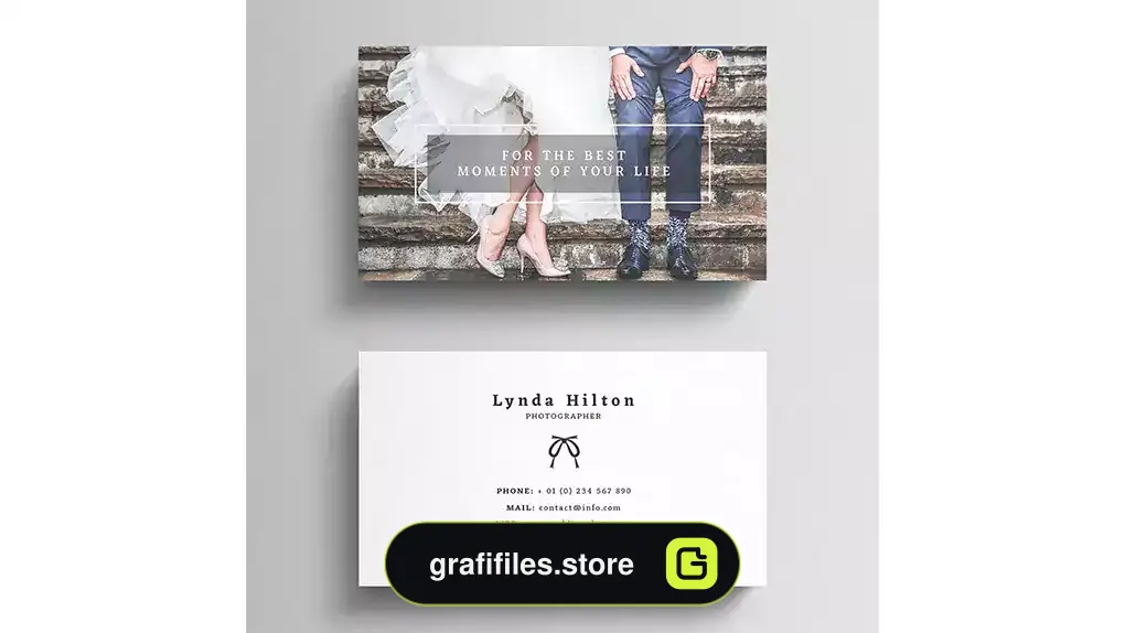 موکاپ کارت ویزیت Business card mockup with legs