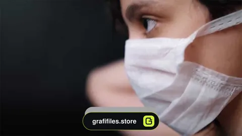 فوتیج گذاشتن ماسک صورت Putting On A Face Mask
