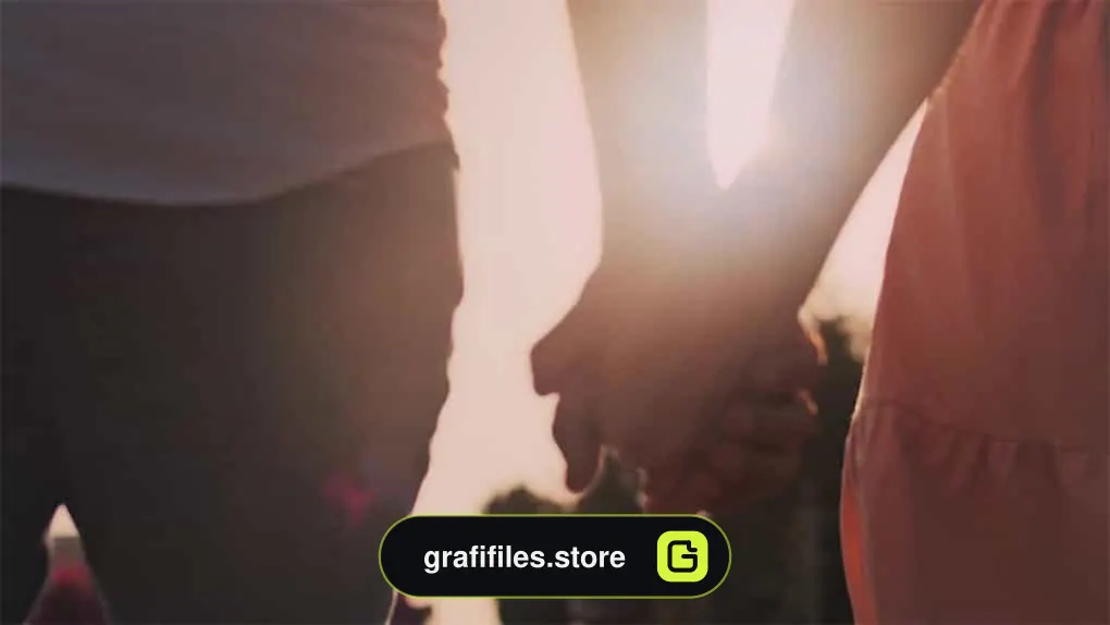 فوتیج زوج عاشق دست در دست Romantic Couple Holding Hands
