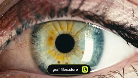 فوتیج چشمان آبی خیره کننده زن Stunning Female Blue Eyes